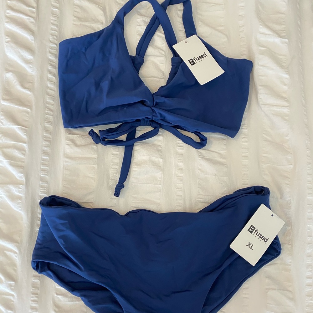Fused Hawaii XL bikini